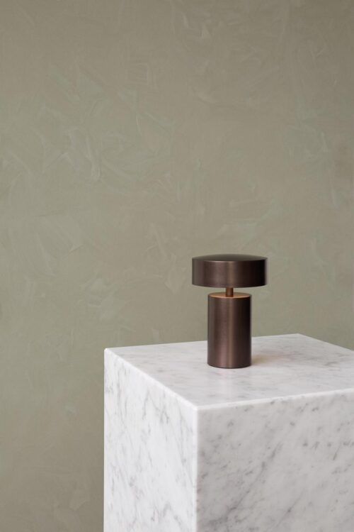 Column Tischlampe von Menu AS