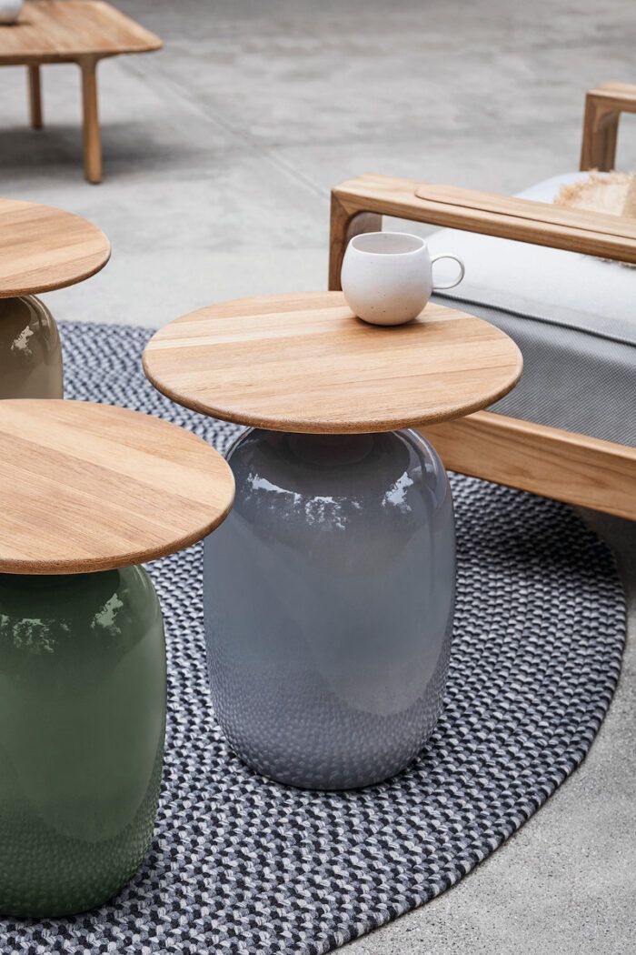 Outdoor - Beistelltisch Blow von Gloster