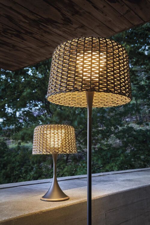 Outdoor - Ambient Mesh von Gloster Stehleuchte
