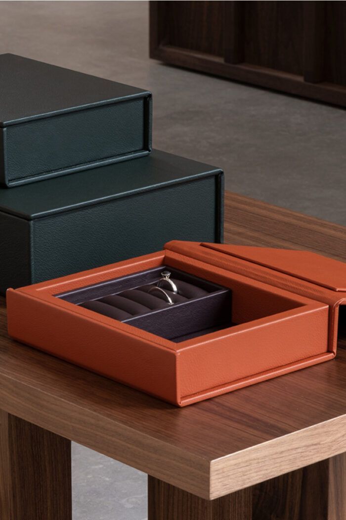 Lederwaren - Elegante Jewel Box von August Sandgren