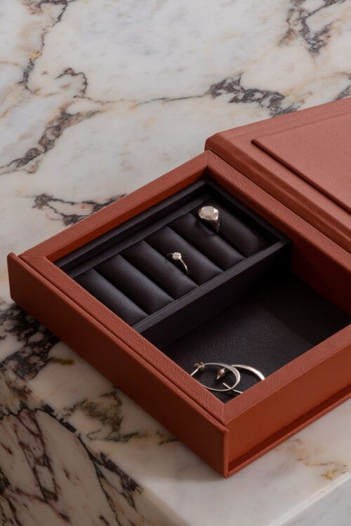 Lederwaren - Elegante Jewel Box von August Sandgren
