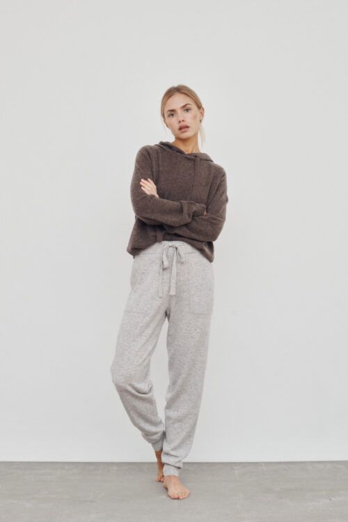 Mode & Lifestyle – Shorts, Pants & Kleider - Set Kaschmir aus Cathy Hoodie und Pants Cornelia von Care by me aus reinem Kaschmir