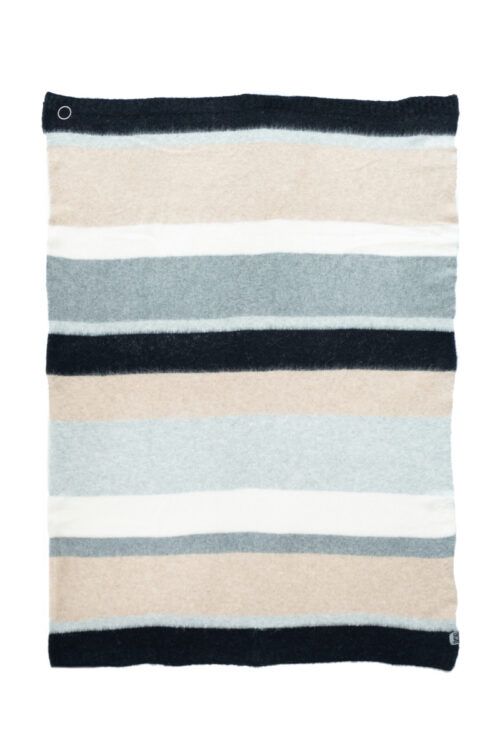 TAGESDECKEN & PLAIDS - GARDEN Plaid by LPJ Studios