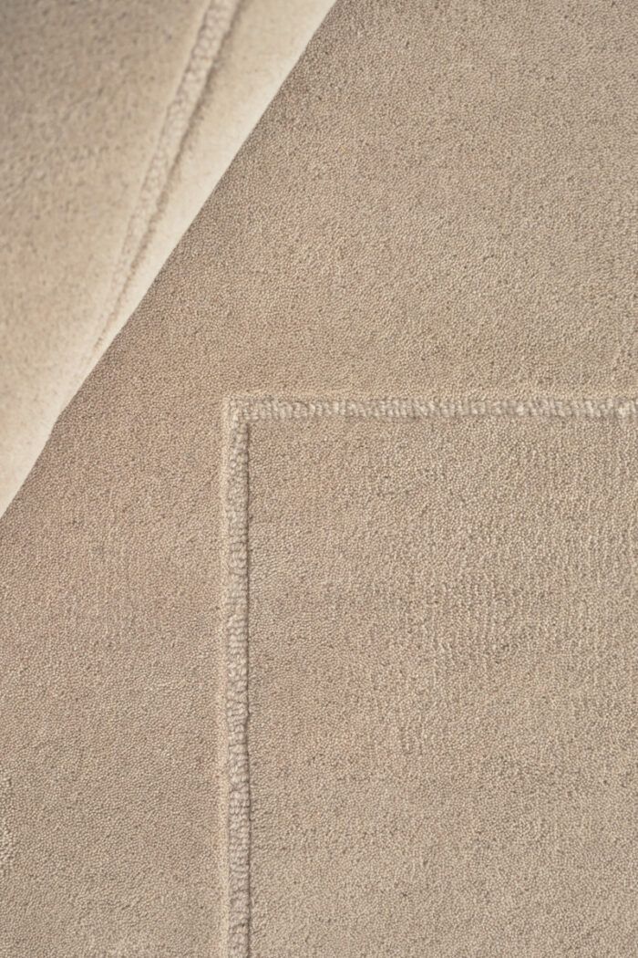 TEPPICHE – BODENTEPPICHE - Teppich Lineal Poem von Linie Design