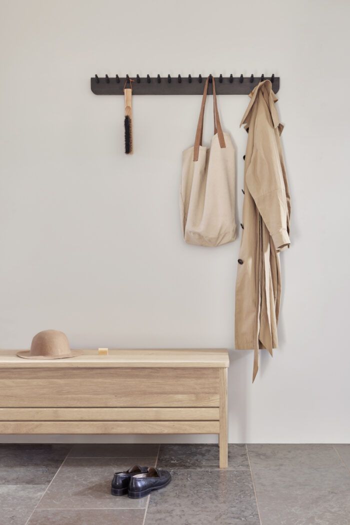 A Line Storagebench by Form & Refine – Bild 2
